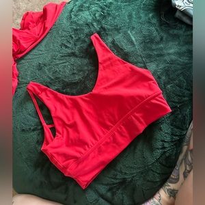 Buff bunny monarch sports bra, salsa red, size large